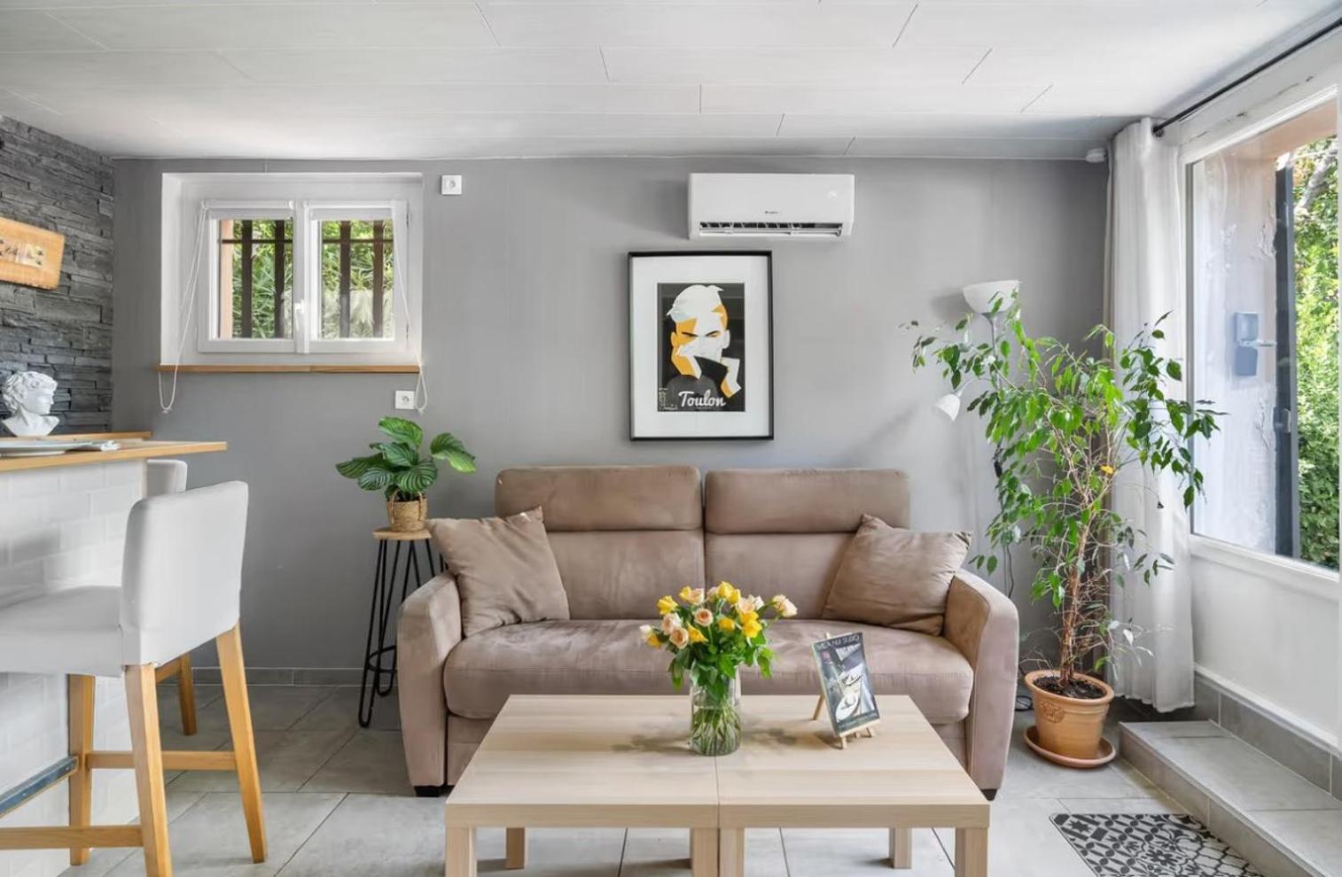 Apartment Nui Cuers